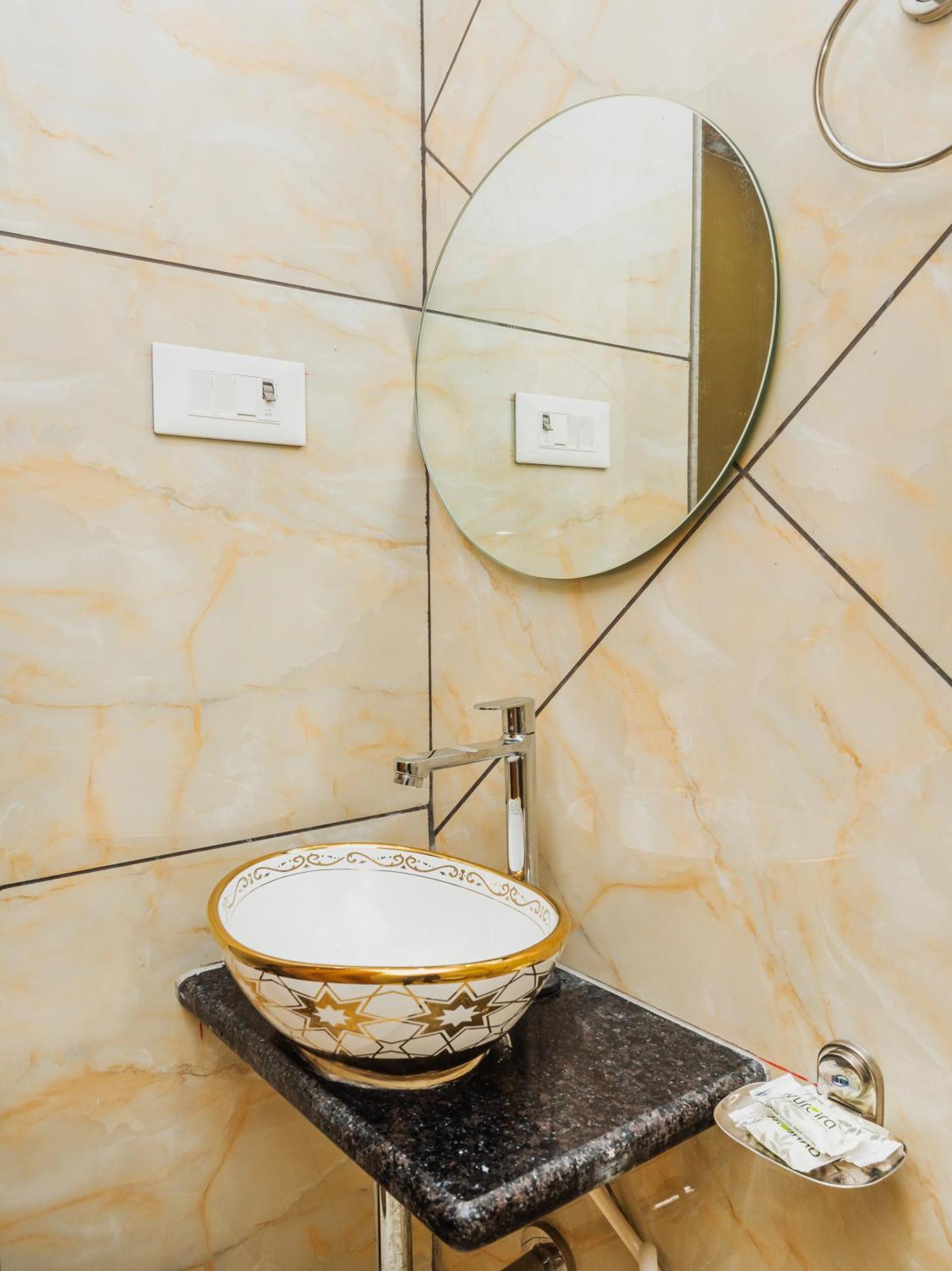 Hotel Era Mumbai Ngoại thất bức ảnh