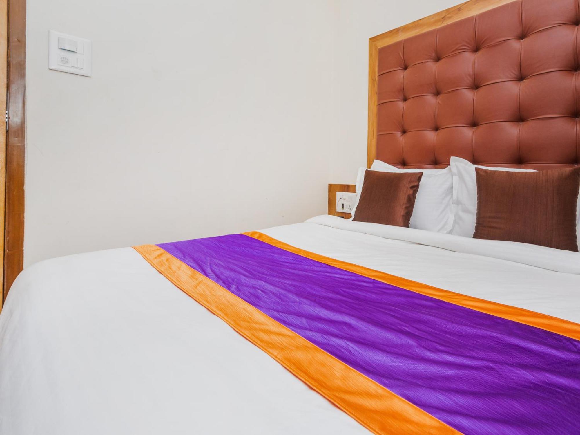 Hotel Era Mumbai Ngoại thất bức ảnh