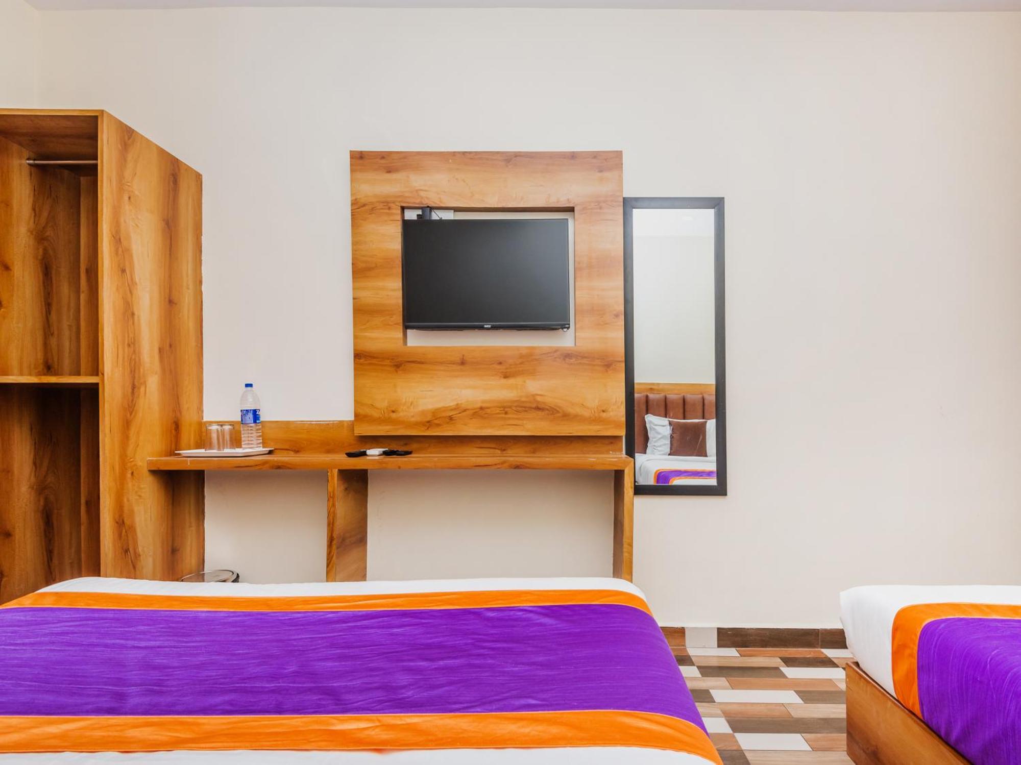 Hotel Era Mumbai Ngoại thất bức ảnh
